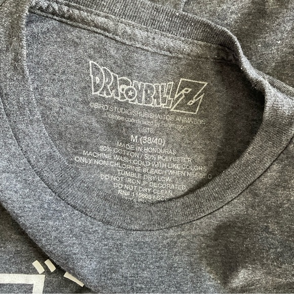 Dragonball Z Gray Graphic Cast Lineup Face off Goku T-Shirt TOEI Animation Med - Picture 4 of 4
